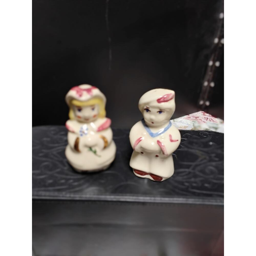 Shawnee Salt and Pepper set Sailor Boy and Girl